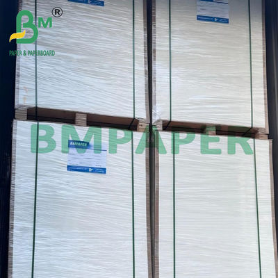 ม้วนกระดาษคราฟท์เคลือบ PE แบบใช้แล้วทิ้ง 60 กรัม สำหรับห่อ 72x102 ซม.