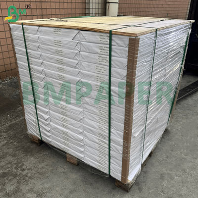 250 กรัม 300 กรัม กระดาษศิลปะแมทสีสว่างเคลือบด้วยดิจิตอล สําหรับเมนูโรงแรม 315 x 455 มม.