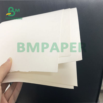 กระดานกระดาษไม่เคลือบผิวเรียบ 615 มม. X 860 มม. สำหรับแท็บเล็ตสารดูดความชื้น