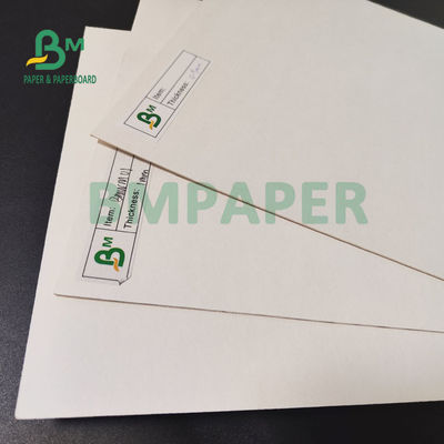 0.7 มม. แผ่นกระดาษดูดซับสำหรับรองแก้วน้ำดื่ม 79 x 109 ซม. สีขาวงาช้าง