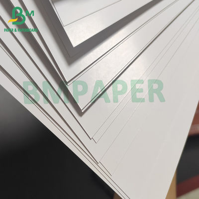 กระดาษเคลือบมัน C2S เคลือบโครโมสองหน้า 300gsm 350gsm สำหรับนิตยสาร