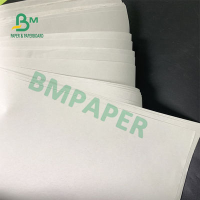 42 Gsm - 52 Gsm กระดาษหนังสือพิมพ์ม้วนพร้อมการดูดซับหมึกที่ดีเส้นผ่านศูนย์กลาง 15 ซม