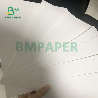 กระดาษแข็งสีขาว C1S ที่ทนทานสำหรับทำกล่องเครื่องสำอาง OEM