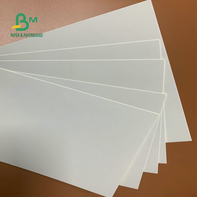 แผ่นกระดาษ SBS สีขาวด้านบนสีขาว 190g 210g สำหรับกล่องพับ