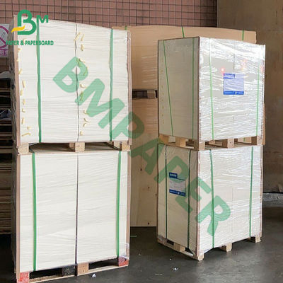 390gsm กระดาษขาวไม่เคลือบผิวสำหรับรองแก้วเครื่องดื่มรองแก้วเบียร์ 624 X 860 มม
