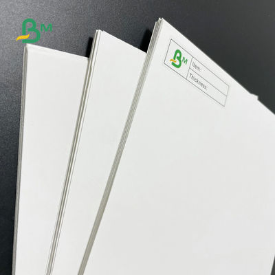 ม้วนกระดาษแช่แข็งขนาด 30 X 40 นิ้ว 12pt 14pt 18pt White C1S Artboard สำหรับบรรจุอาหาร