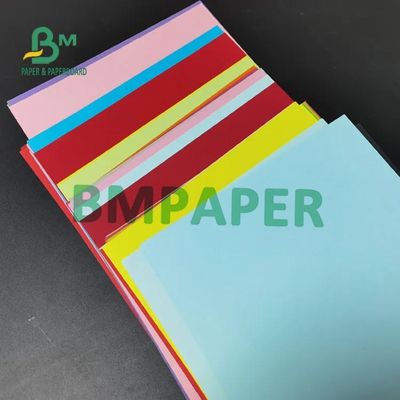 แผ่นกระดานกระดาษบริสตอลสีสันสดใส 180gsm 200gsm สำหรับวัสดุหัตถกรรม