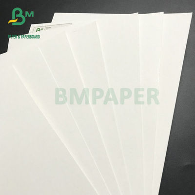 อาหารเกรดสีขาว C1S Cardstock ความแข็งแรงสูง 270gsm 325gsm สำหรับอาหาร