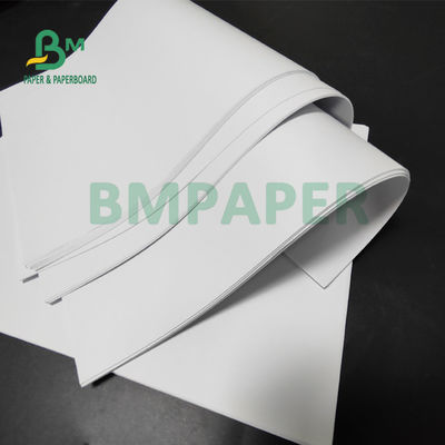 50gsm 55gsm กระดาษปอนด์ขาวปลอดสารเคลือบผิวสำหรับพิมพ์หนังสือ 66 X 106 ซม