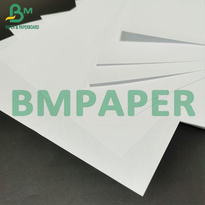 60g Offset Ultra White Paper 100x71cm กระดาษม้วนจัมโบ้ที่ไม่เคลือบผิวสำหรับการพิมพ์