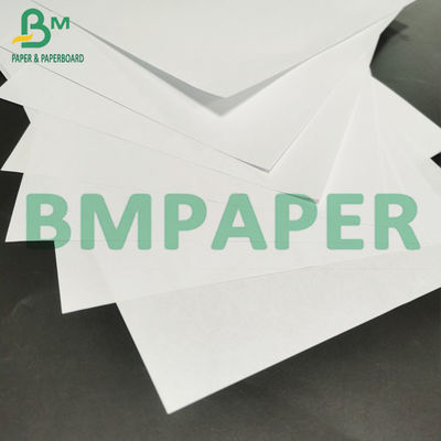 60g Offset Ultra White Paper 100x71cm กระดาษม้วนจัมโบ้ที่ไม่เคลือบผิวสำหรับการพิมพ์