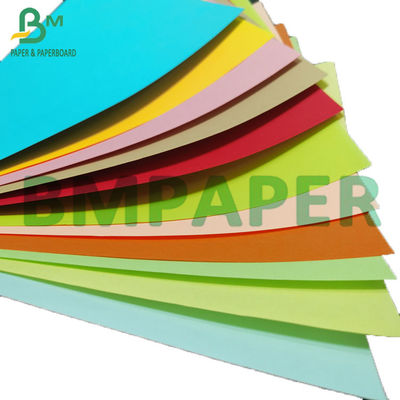 กระดาษบริสตอลที่ไม่เคลือบสี 100gsm - 250gsm ความกว้าง 1350 มม. การ์ดสี DIY