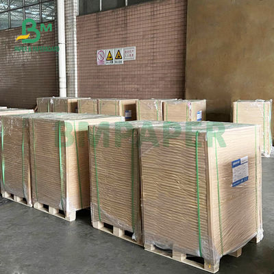 กระดาษบริสตอลไม่เคลือบสีแดง 100 - 250 แกรมสำหรับงานฝีมือ DIY 1350 มม. ภาพที่ชัดเจน
