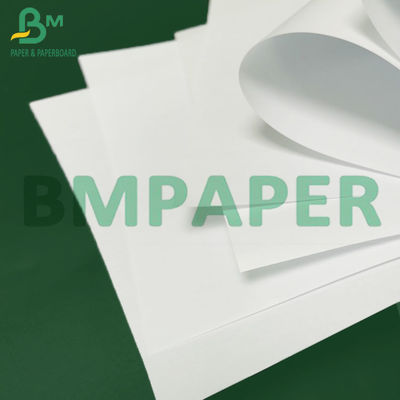 50gsm 53gsm 60grs White Offset กระดาษไม่เคลือบผิว Woodfree สำหรับการพิมพ์หัวจดหมาย