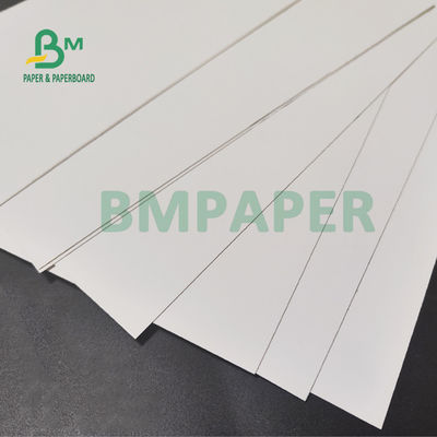 215gsm 230gsm C1S กล่องพับบอร์ดสำหรับบรรจุภัณฑ์บุหรี่ 520mm x 1000mm