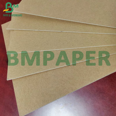 กระดาษคราฟท์ไลน์เนอร์ไม่ฟอกขาวความแข็งสูง กระดานเหนียวสีน้ำตาลสำหรับบรรจุภัณฑ์