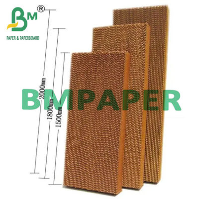 Wet Strength Cooling Pad กระดาษคราฟท์สีน้ำตาลไม่ฟอกขาวสำหรับฟาร์มสัตว์ปีก