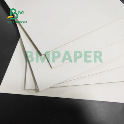 1.4MM 1.6MM กระดาษสับซ้อนสีขาว สําหรับการสับซ้อนสูง 70 x 100cm