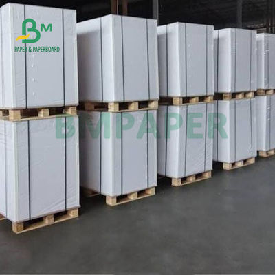 กระดาษป้องกันน้ํามัน 40 กรัม/ม2 สําหรับการบรรจุแฮมเบอร์เกอร์ กันไมโครเวฟ 500 x 335 มม