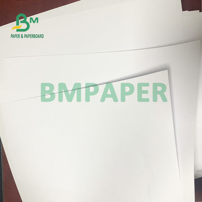 สีขาว สามารถพิมพ์ได้ดี 80 กรัม 100 กรัม UWF Offset Woodfree Paper Rolls