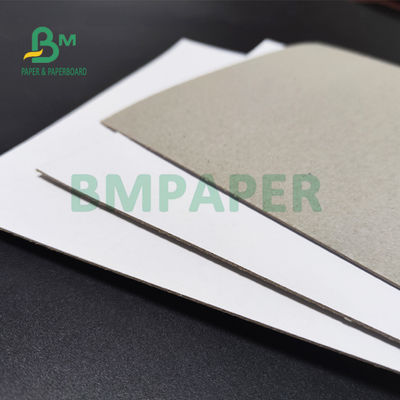 1.5 มิลลิเมตร 2 มิลลิเมตร แหลมผนังสีขาวเคลือบ Duplex Board สําหรับกล่องเสื้อผ้า 700 x 1020 มิลลิเมตร