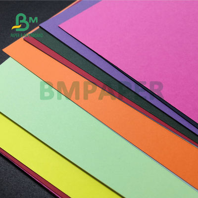 230 กรัม กระดาษผูกผนังหลายสี หนาแน่นสูง 22&quot; x 28&quot;