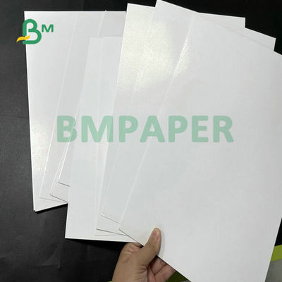 8.5 X 17 นิ้ว 93% ความขาวสูง Eco Friendly Offset Printing กระดาษศิลปะเคลือบกระจกกระจกกระจก