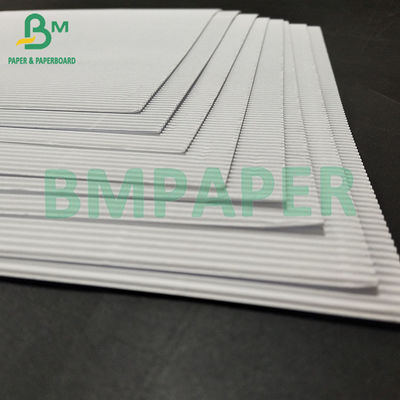 120 +120 GSM 1MM ความหนา ขาว 2 ชั้น E กระดาษ corrugated ใบเดียวด้าน สําหรับกรอบเครื่องสําอาง