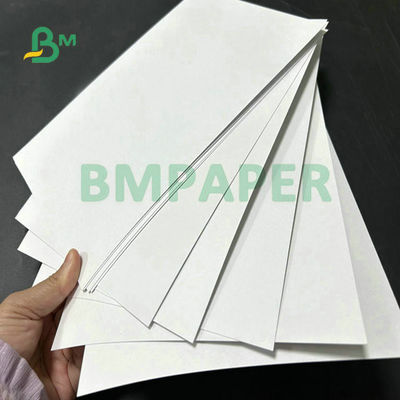 0.4mm 31 x 43 นิ้ว ความหนา ขาวสูง ผงไม้บริสุทธิ์ กระดาษทดสอบน้ําหอม สําหรับการทดสอบน้ําหอม