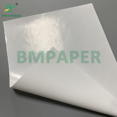 70 กรัม 80 กรัม C1S กระดาษสีขาวกระจ่างสําหรับการทําสติป้าย ความกว้างของม้วน 1020 มม