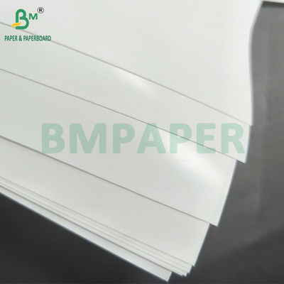 กระดาษใบหน้าเครื่องหมายสีสว่าง C1S ที่เคลือบด้านเดียว 90 กรัม สําหรับอุตสาหกรรมการติดป้าย
