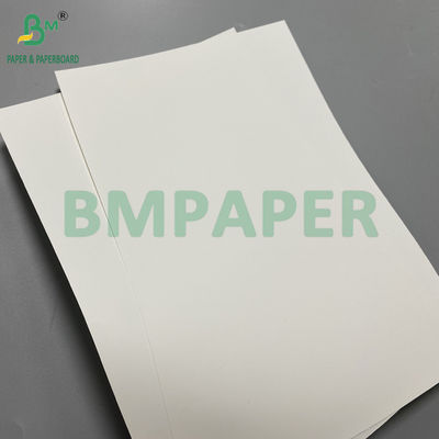 230mic 250mic ลายเซอร์สองด้านการพิมพ์กระดาษสังเคราะห์ SRA3 ขนาด 320 X 450mm
