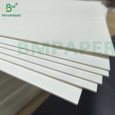 สีขาวธรรมชาติ ไม่เคลือบสูง ขนาดใหญ่ Absorption Beer Mat Board 700