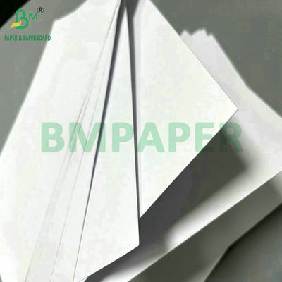 220 กรัม 240 กรัม กระดาษออฟเฟตสีขาว ไม่เคลือบ สําหรับกระดาษถุง 95 x 130 ซม.
