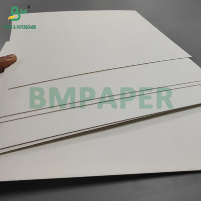 0.9 มิลลิเมตร 1.4 มิลลิเมตร คาร์ดบอร์ดสําหรับเครื่องดื่มเบียร์ Absorbent OBA ฟรี