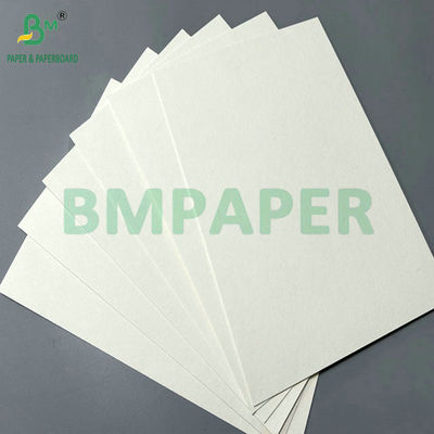 900 X 1194mm 100% สีขาวบริสุทธิ์ 0.6MM 0.7MM ความหนากระดาษซึมใส่ถุงเทพ