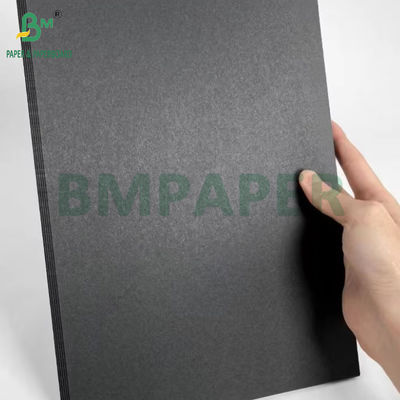 400GSM กระดาษดําสําหรับอัลบั้มภาพ 700 X 1000 มิลลิเมตร ความแข็งแรงดี