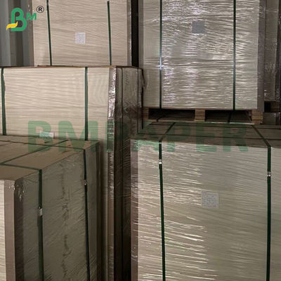 กระดาษแกนสีดํา กระดาษพนันที่ทนต่อการพับสูงเรียบ 450 * 320mm