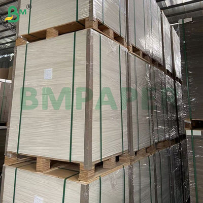 กระดาษแกนสีดํา กระดาษพนันที่ทนต่อการพับสูงเรียบ 450 * 320mm