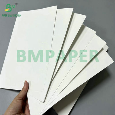 300 กรัม 350 กรัม กระดาษกระดาษพับเคลือบสีขาว สําหรับการพิมพ์ระดับสูง 65 X 90 ซม.