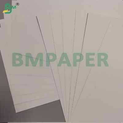 70 * 100 ซม กระดาษบอนด์ไม่เคลือบ Offset Printing Sheet ความสว่างสูง