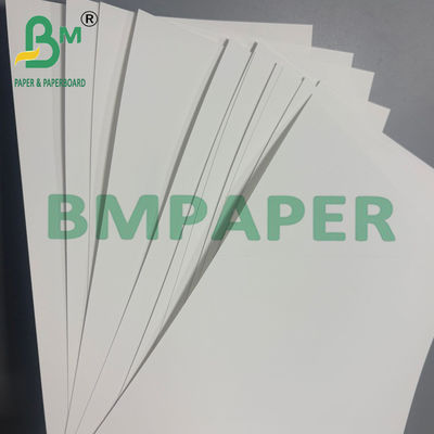 250 กรัม กระดาษกันน้ํา พิมพ์ กระดาษ PP สีขาว การ์ดสังเคราะห์ 80 * 110cm