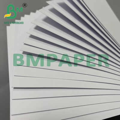 กระดาษไร้ผิวหนังสีขาว 200 กรัม สําหรับหนังสือ 70 * 100 ซม