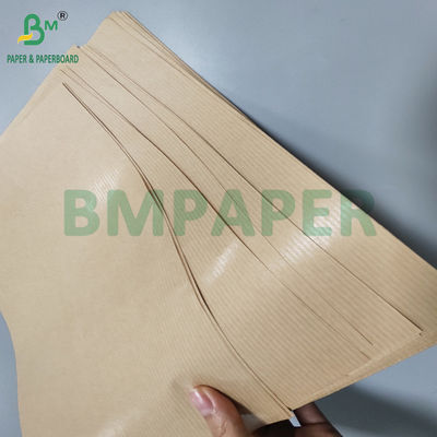 กระดาษงานอาชีพสีน้ําตาลขัด 60 กรัม สําหรับการบรรจุของขวัญ ทนต่อน้ําตาล 70 x 100 ซม.