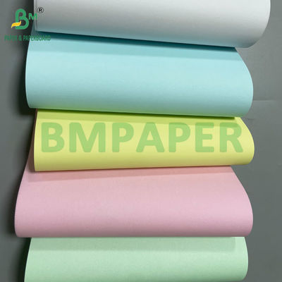52 กรัม 55 กรัม น้ําตาลดํา NCR กระดาษสําเนา 430 มิลลิเมตร X 610 มิลลิเมตร สําหรับการพิมพ์ออฟเซ็ต