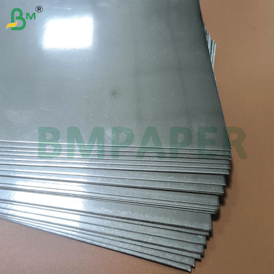กระดาษโลหะเงินแผ่น 300gsm กระดาษกระจกกระจกกระจกกระจกสําหรับการทํากระดาษ