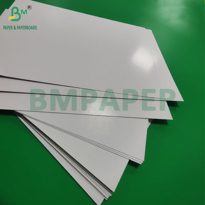 โป๊กเกอร์ 300 กรัม กระดานไพ่สําหรับการเดินทางในครอบครัว กลางสีฟ้า 70 x 100 ซม.