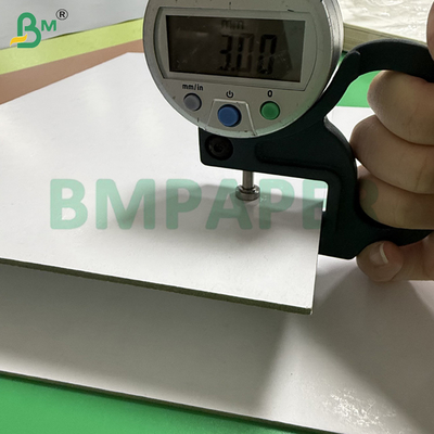 บอร์ดแสดงผลสีขาวทำจากเยื่อไม้ 3 มม. สำหรับ POS ในร่มพิมพ์ 1220 x 2440 มม.