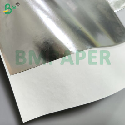 กระดาษเบื้องต้นตราขวดเบียร์ ด้านหนึ่งเงินและทอง ด้านหนึ่งขาว