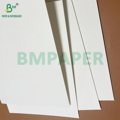 350 กรัม 390 กรัม กระดาษกระดาษสับซ้อนสีขาว 480 X 330 มิลลิเมตร